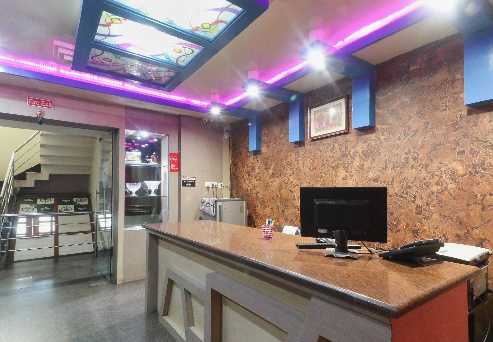 Hotel O Nirmala Residency Bhubaneswar Exteriör bild